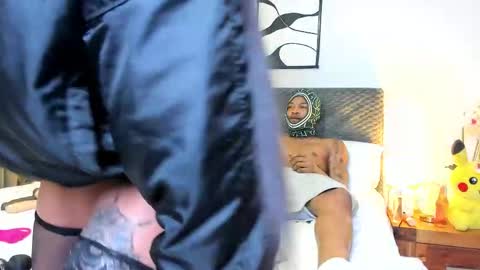 Indie online show from 10.11.25