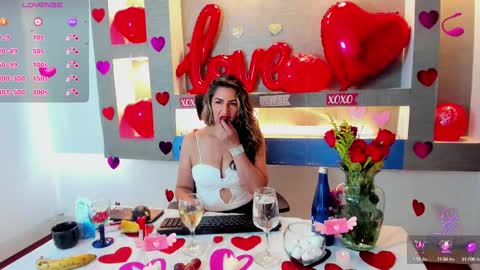 Cinthya  online show from 02.14.25