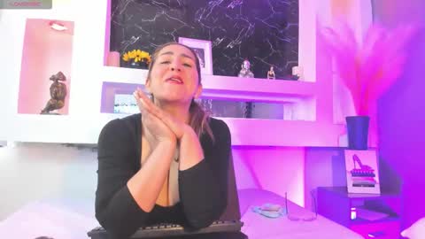 Snapshot of cinthya_mjs chatting on 02.21.26 Cinthya online show from 02.21.26