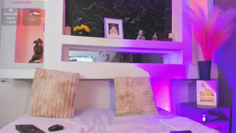 Snapshot of cinthya_mjs chatting on 03.23.26 Cinthya online show from 03.23.26
