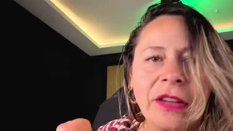 Snapshot of cinthya_roberts chatting on 07.18.26 Cinthya online show from 07.18.26