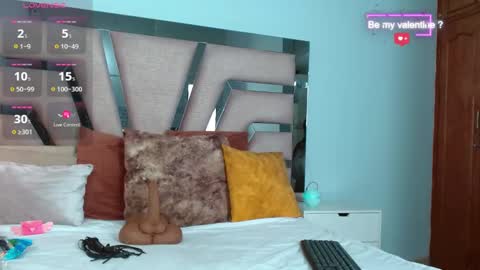 Cintia Hills online show from 02.18.25