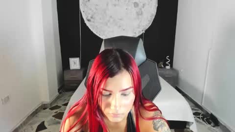 CintiaCollins  online show from 11.14.25