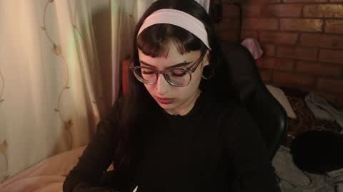 Snapshot of cintya_kors chatting on 04.07.26 Cintya online show from 04.07.26