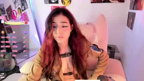 Snapshot of circe_l chatting on 05.29.26 Paulina online show from 05.29.26