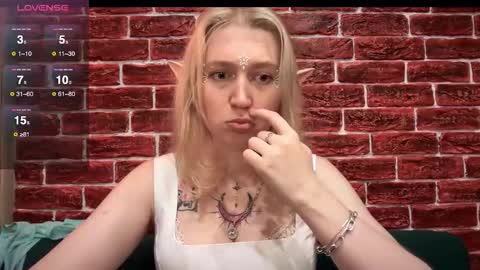 citrusblissss online show from 10.31.25