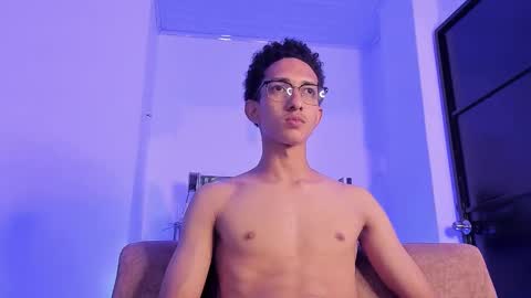 cj_davis1 online show from 11.20.25