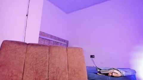 cj_davis1 online show from 01.08.26