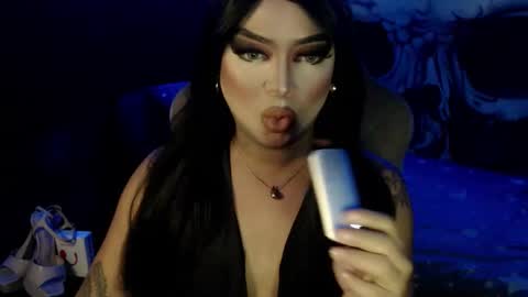 QUEEN CESS online show from 11.05.25