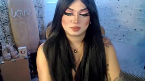 QUEEN CESS online show from 04.11.26