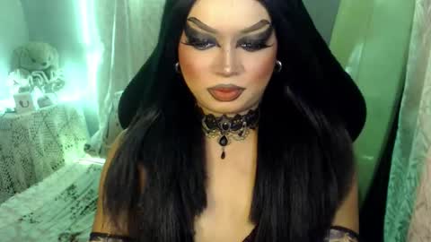 Snapshot of cj_parker69 chatting on 06.04.26 QUEEN CESS online show from 06.04.26