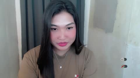 CLAIRE online show from 10.05.25