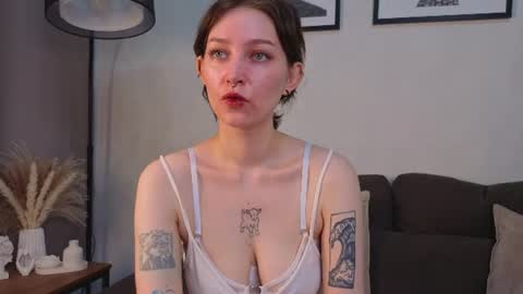 Snapshot of clairwittenmyer chatting on 07.10.26 Im Amy online show from 07.10.26