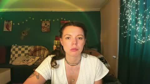 Snapshot of clancyosbourne chatting on 06.27.26 Clancy online show from 06.27.26