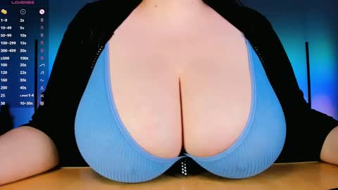 Clara  online show from 12.21.24