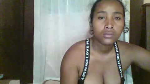 Clarah0123 online show from 10.20.25