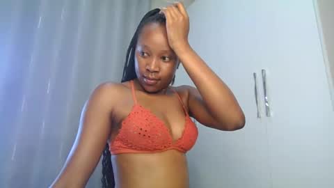 clara11 online show from 11.07.25