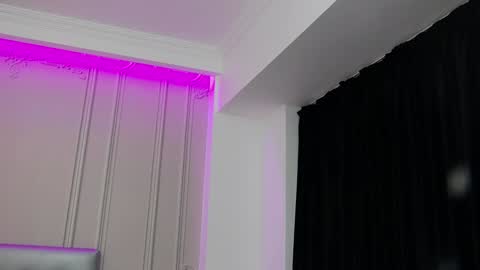 ClaraHazel online show from 12.04.24