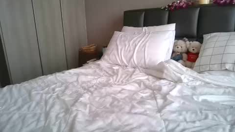 Snapshot of claralafontaine chatting on 02.23.26 claralafontaine online show from 02.23.26