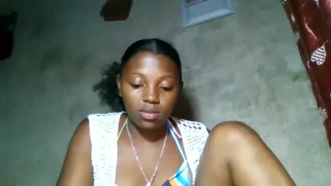 Snapshot of clarisse98 chatting on 05.13.26 clarisse98 online show from 05.13.26