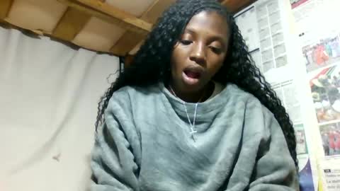 Snapshot of clarisse98 chatting on 07.03.26 clarisse98 online show from 07.03.26