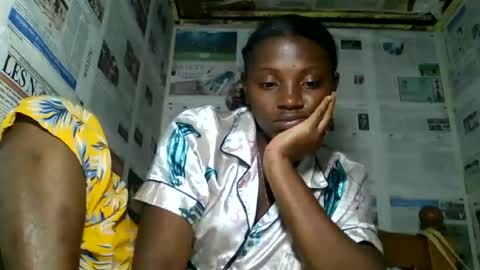 Snapshot of clarisse98 chatting on 07.14.26 clarisse98 online show from 07.14.26
