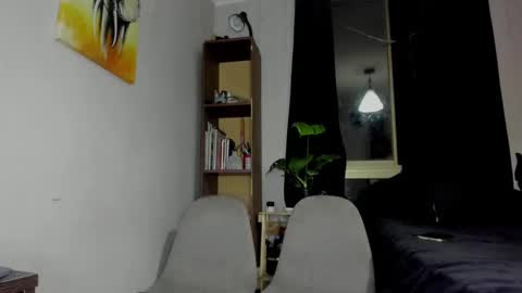 clark_tommy11 online show from 12.02.24