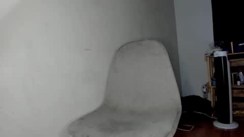 clark_tommy11 online show from 02.06.25