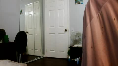 Claudia online show from 06.05.26