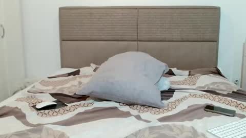 claudiacoxxx online show from 02.20.25