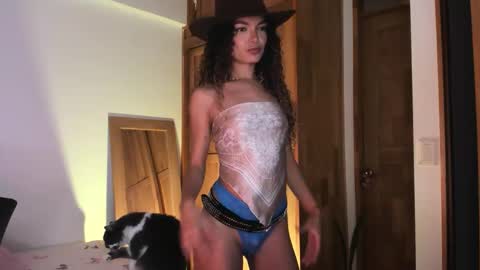 Claudia Rivera online show from 03.04.26