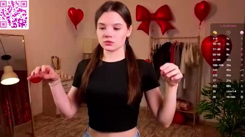 Snapshot of claudinedates chatting on 02.20.26 Lei your Angel online show from 02.20.26