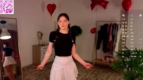 Snapshot of claudinedates chatting on 02.27.26 Lei your Angel online show from 02.27.26