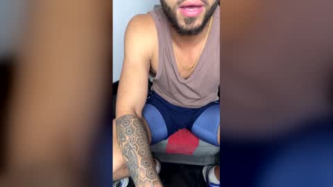 Clay online show from 02.20.26