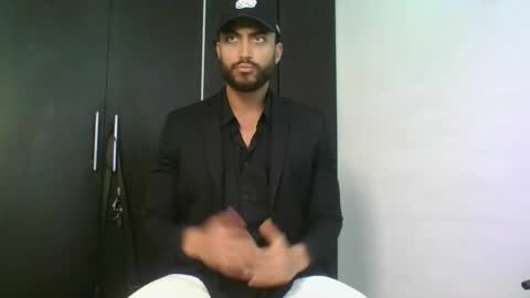 Snapshot of claybrown_ chatting on 05.05.26 Clay online show from 05.05.26