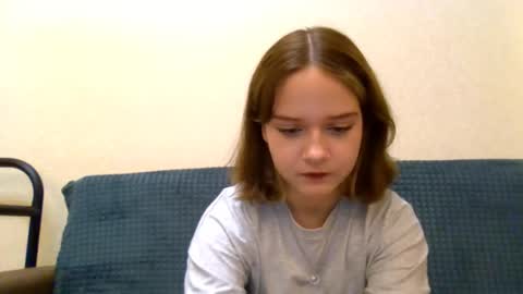 Snapshot of clementinaaures chatting on 11.03.25 clementinaaures online show from 11.03.25