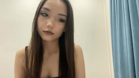Snapshot of clementinecampion chatting on 05.15.26 Viki online show from 05.15.26