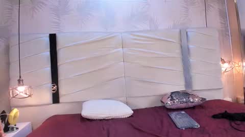       online show from 11.11.25