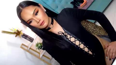 Cleo online show from 11.26.25