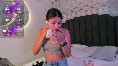 Snapshot of cleopatraa1 chatting on 01.12.25 Cleopatra online show from 01.12.25