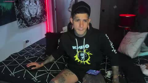 cleo y maikol online show from 11.17.25