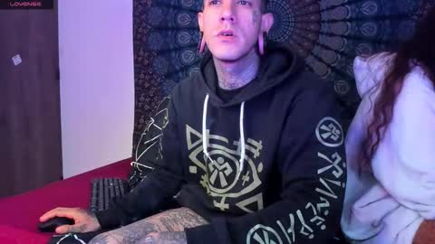 Snapshot of cleosexxx chatting on 02.03.26 cleo y maikol online show from 02.03.26