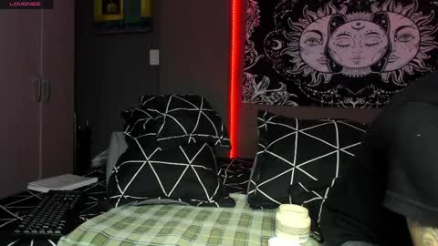 cleo y maikol online show from 04.14.26