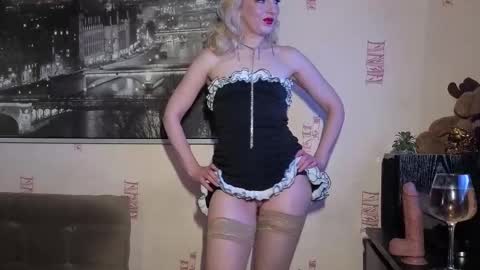 Snapshot of clever_sexy chatting on 02.22.26 Clever Sexy online show from 02.22.26