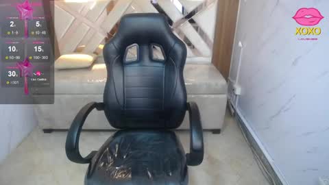 Clhoe online show from 04.09.26