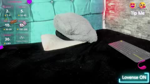 cloe66 online show from 10.24.25