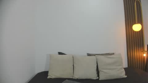 Cloe  online show from 12.08.24