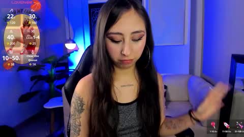 Cloe  online show from 10.11.25