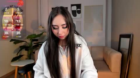 Cloe  online show from 10.15.25