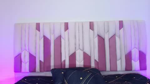 Cloe  Stanfort online show from 10.15.25